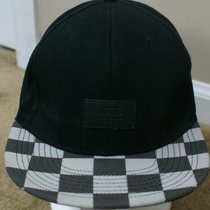 VANS of the Wall Hat Cap Black White OSFM Snapback Adjustable Teens Adults